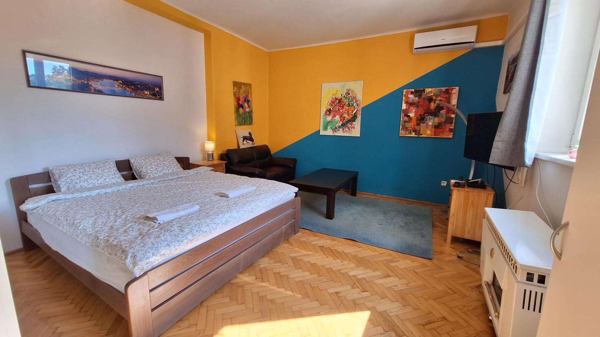 Great Buda Apartman Budapest Exteriör bild