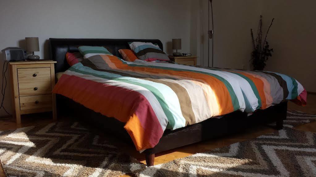 Great Buda Apartman Budapest Exteriör bild